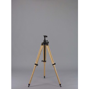 Tripod Report 142/P - Picture 1
